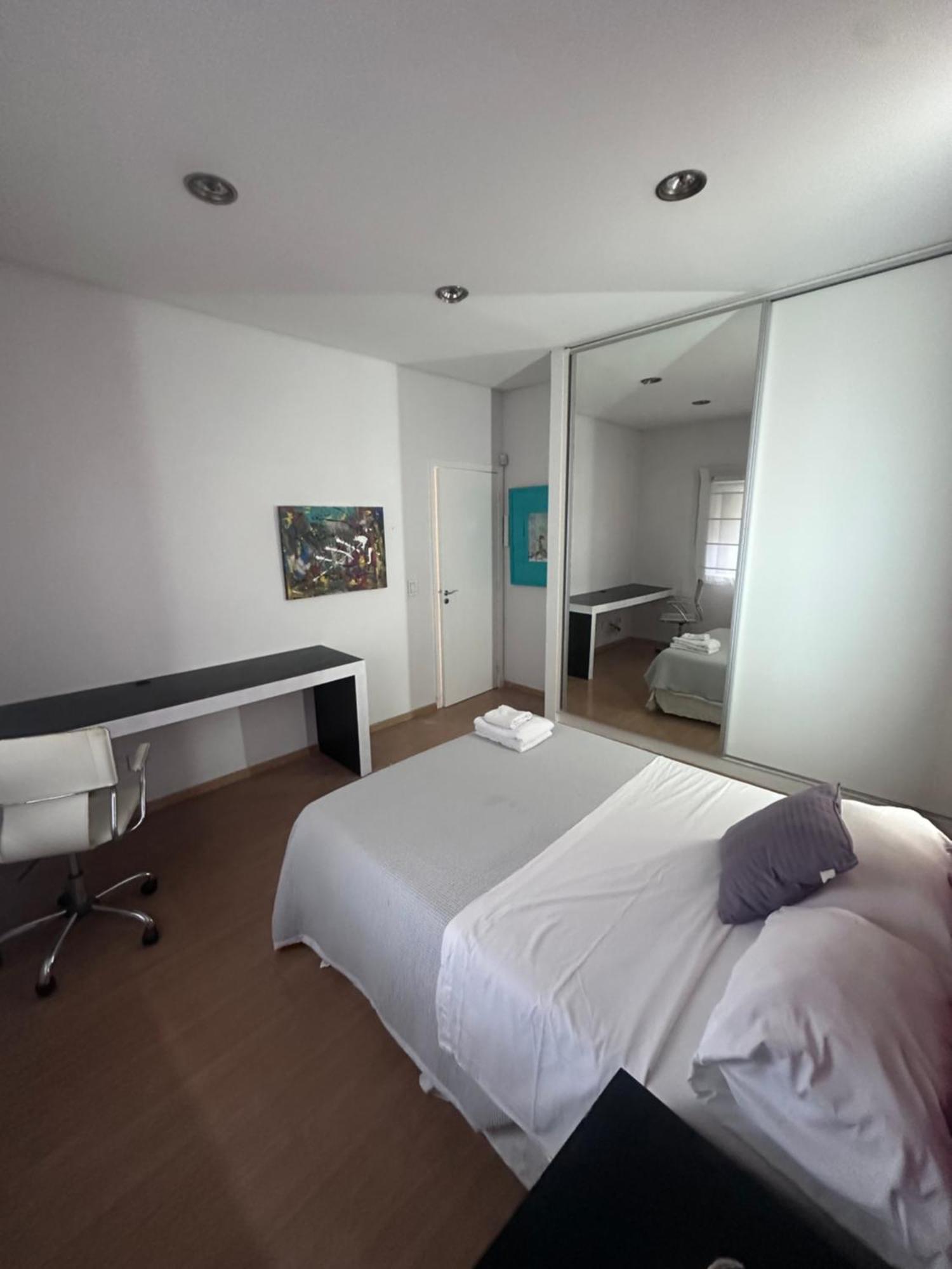 Cool Clima Bed and Breakfast Olivos Εξωτερικό φωτογραφία